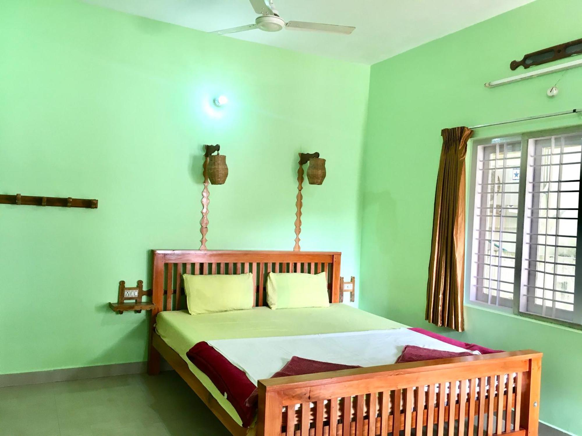 Panthalams Homestay テッカディ エクステリア 写真
