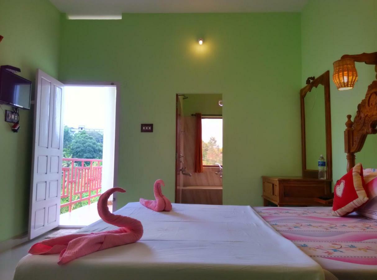 Panthalams Homestay テッカディ エクステリア 写真